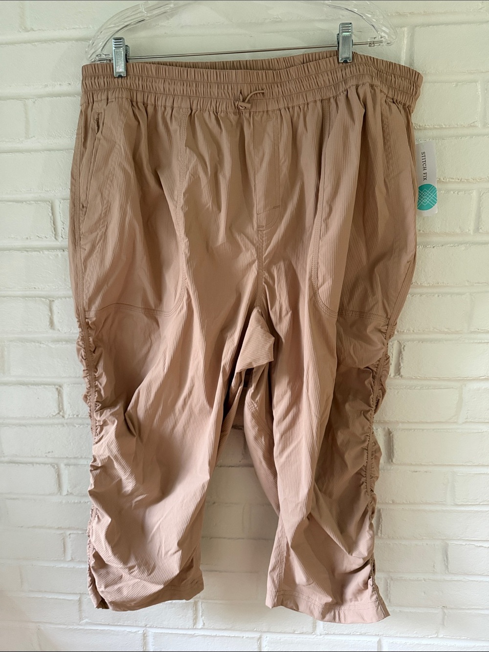 We Wander Light Taupe Drawstring Ruched Capri Pants size 2X NWT